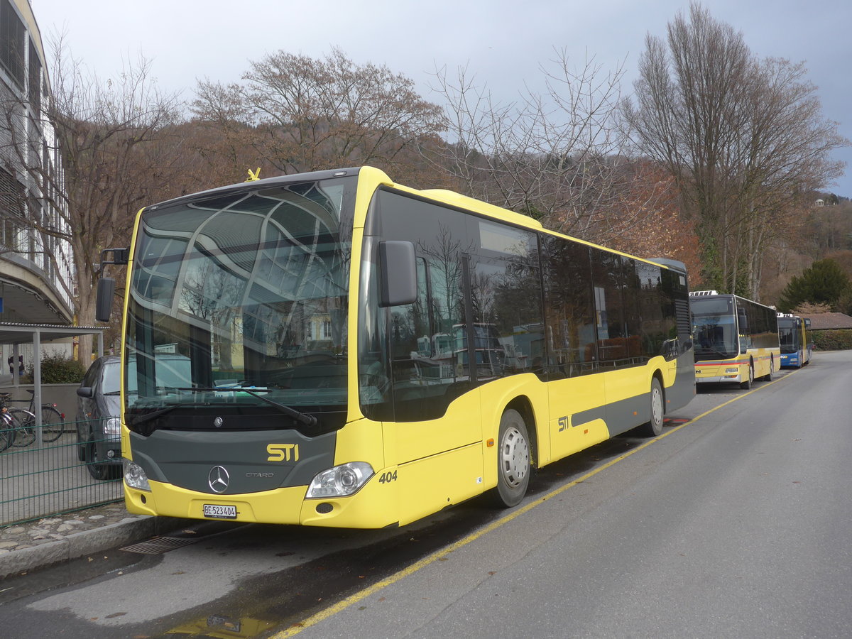 (223'072) - STI Thun - Nr. 404/BE 523'404 - Mercedes am 24. Dezember 2020 bei der Schiffl�ndte Thun