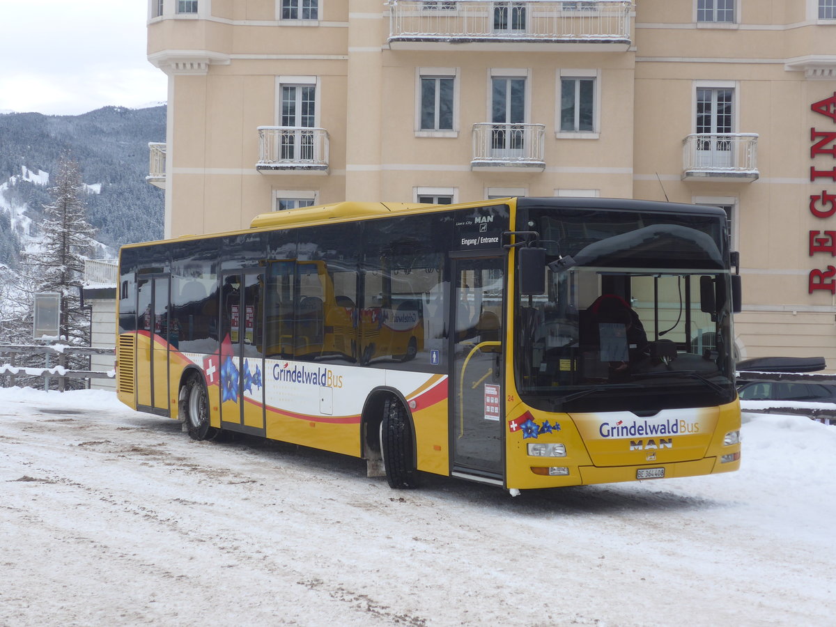 (223'142) - Grindelwaldbus, Grindelwald - Nr. 24/BE 364'408 - MAN/G�ppel am 27. Dezember 2020 beim Bahnhof Grindelwald