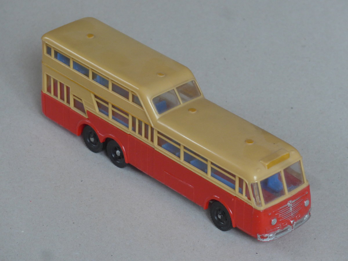 (223'337) - Aus Deutschland: ??? - L�D-V 72 - B�ssing/Ludewig Anderthalbdecker am 2. Februar 2021 in Thun (Modell)