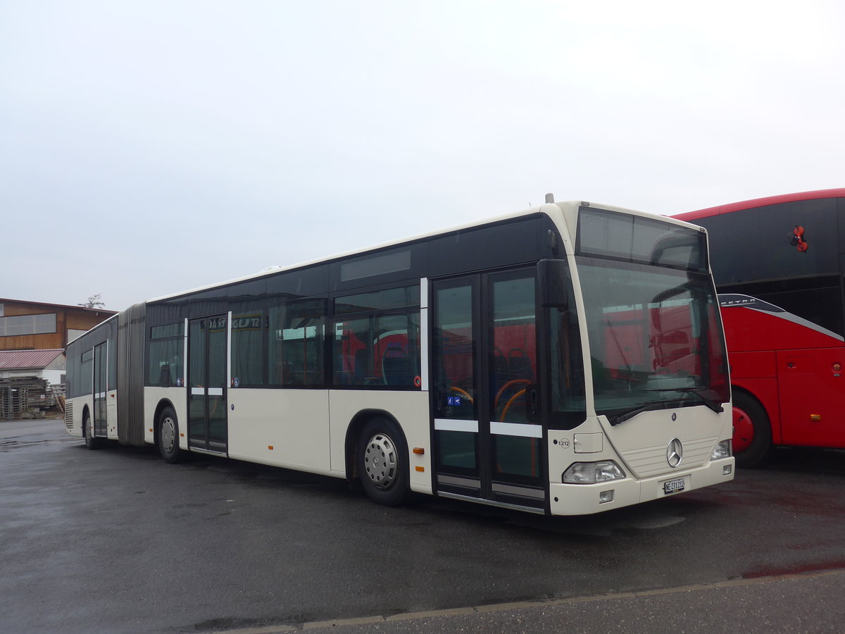 (223'989) - Interbus, Yverdon - Nr. 1212/NE 231'212 - Mercedes (ex BSU Solothurn Nr. 41) am 7. M�rz 2021 in Kerzers, Interbus (Einsatz CarPostal)