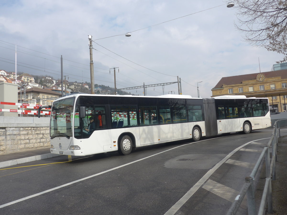 (224'025) - Interbus, Yverdon - Nr. 1211/NE 231'211 - Mercedes (ex BVB Basel Nr. 792; ex VZO Gr�ningen Nr. 24) am 7. M�rz 2021 beim Bahnhof Neuch�tel (Einsatz CarPostal)