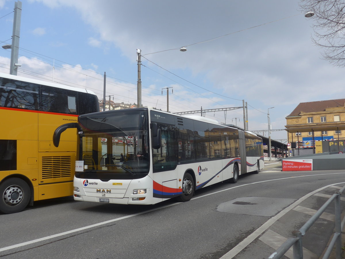 (224'037) - PostAuto Nordschweiz - NE 165'371 - MAN (ex AG 271'181) am 7. M�rz 2021 beim Bahnhof Neuch�tel