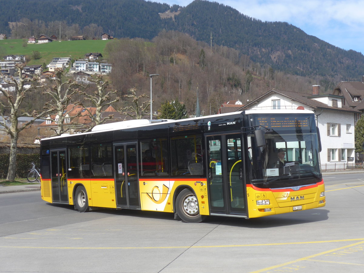 (224'061) - PostAuto Zentralschweiz - Nr. 5/OW 10'002 - MAN (ex Dillier, Sarnen Nr. 5) am 13. M�rz 2021 beim Bahnhof Sarnen