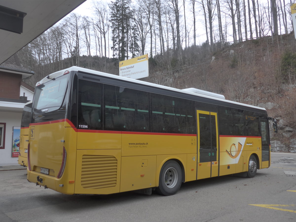 (224'107) - Fl�ck, Brienz - Nr. 25/BE 868'725 - Iveco am 13. M�rz 2021 auf dem Br�nigpass