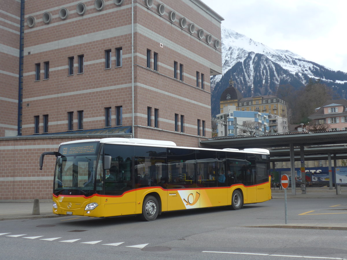 (224'130) - PostAuto Bern - BE 610'540 - Mercedes am 13. M�rz 2021 beim Bahnhof Spiez