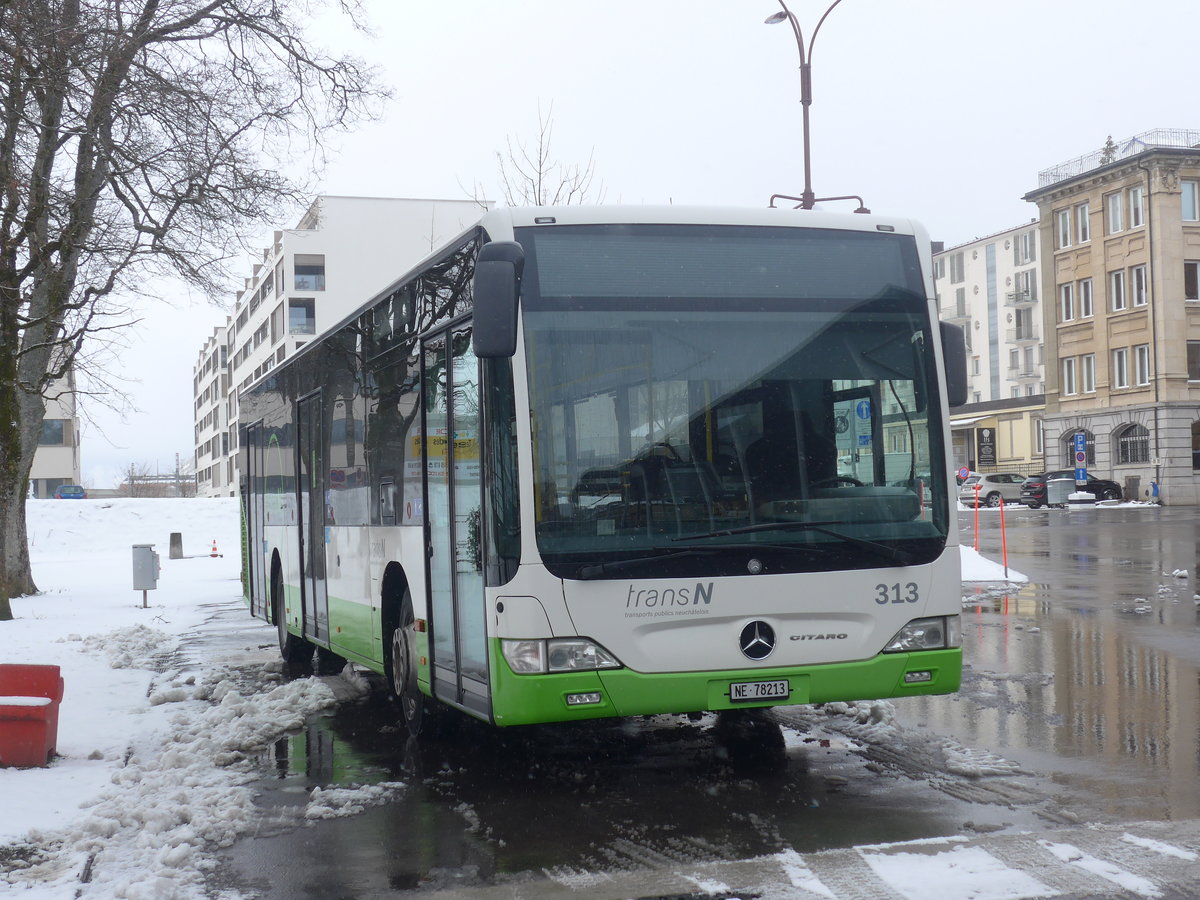(224'156) - transN, La Chaux-de-Fonds - Nr. 313/NE 78'213 - Mercedes (ex TRN La Chaux-de-Fonds Nr. 313) am 14. M�rz 2021 beim Bahnhof La Chaux-de-Fonds