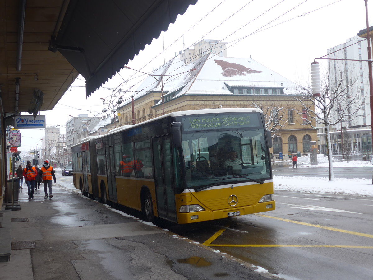 (224'170) - Interbus, Yverdon - Nr. 205/NE 231'205 - Mercedes (ex Twerenbold, Baden Nr. 19; ex Steffen, Remetschwil Nr. 95; ex PostAuto Nordschweiz) am 14. M�rz 2021 beim Bahnhof La Chaux-de-Fonds (Einsatz CarPostal)