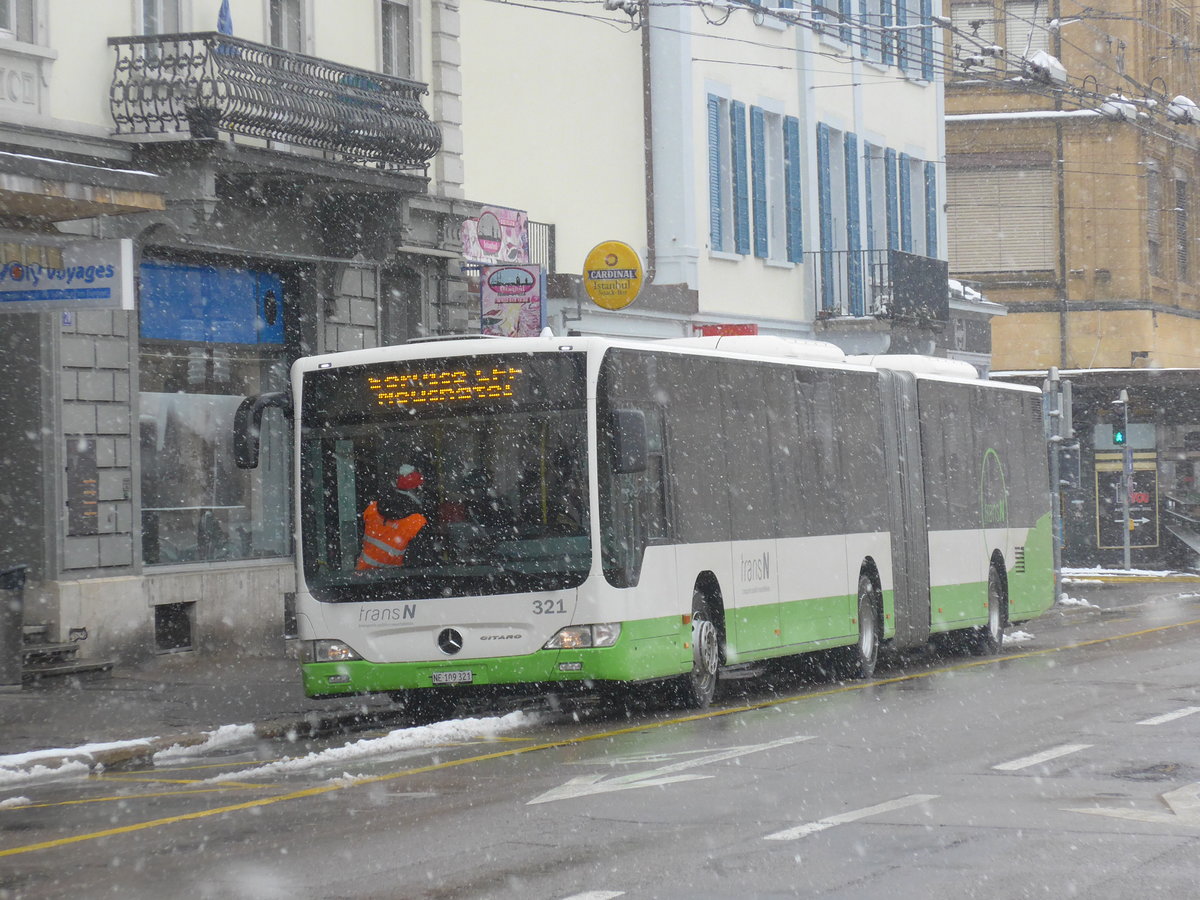 (224'178) - transN, La Chaux-de-Fonds - Nr. 321/NE 109'321 - Mercedes am 14. M�rz 2021 beim Bahnhof La Chaux-de-Fonds