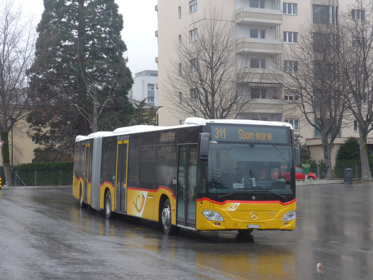 (224'225) - Buchard, Leytron - VS 141'737 - Mercedes am 14. M�rz 2021 beim Bahnhof Martigny