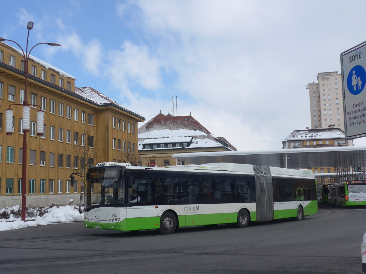 (224'267) - transN, La Chaux-de-Fonds - Nr. 341/NE 145'341 - Solaris am 20. M�rz 2021 beim Bahnhof La Chaux-de-Fonds
