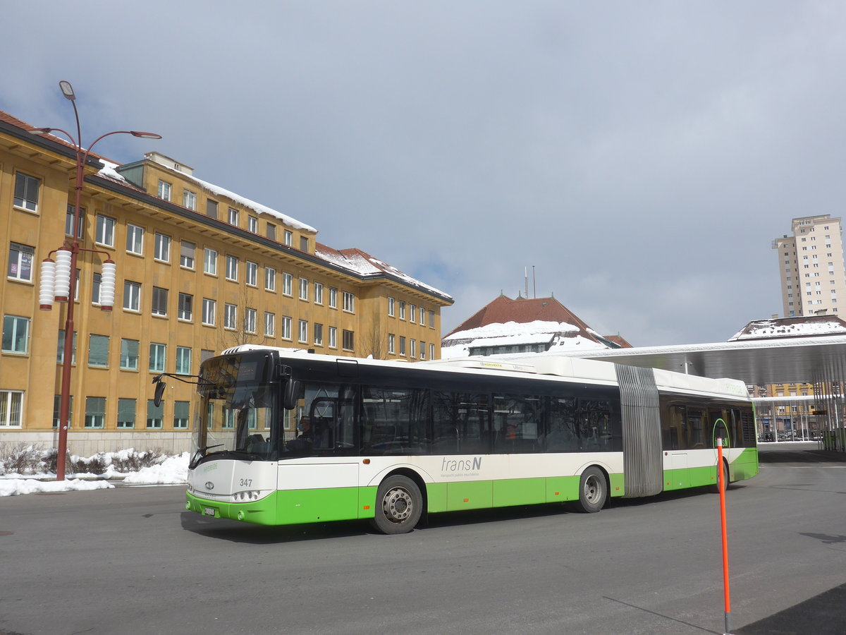 (224'294) - transN, La Chaux-de-Fonds - Nr. 347/NE 145'347 - Solaris am 20. M�rz 2021 beim Bahnhof La Chaux-de-Fonds
