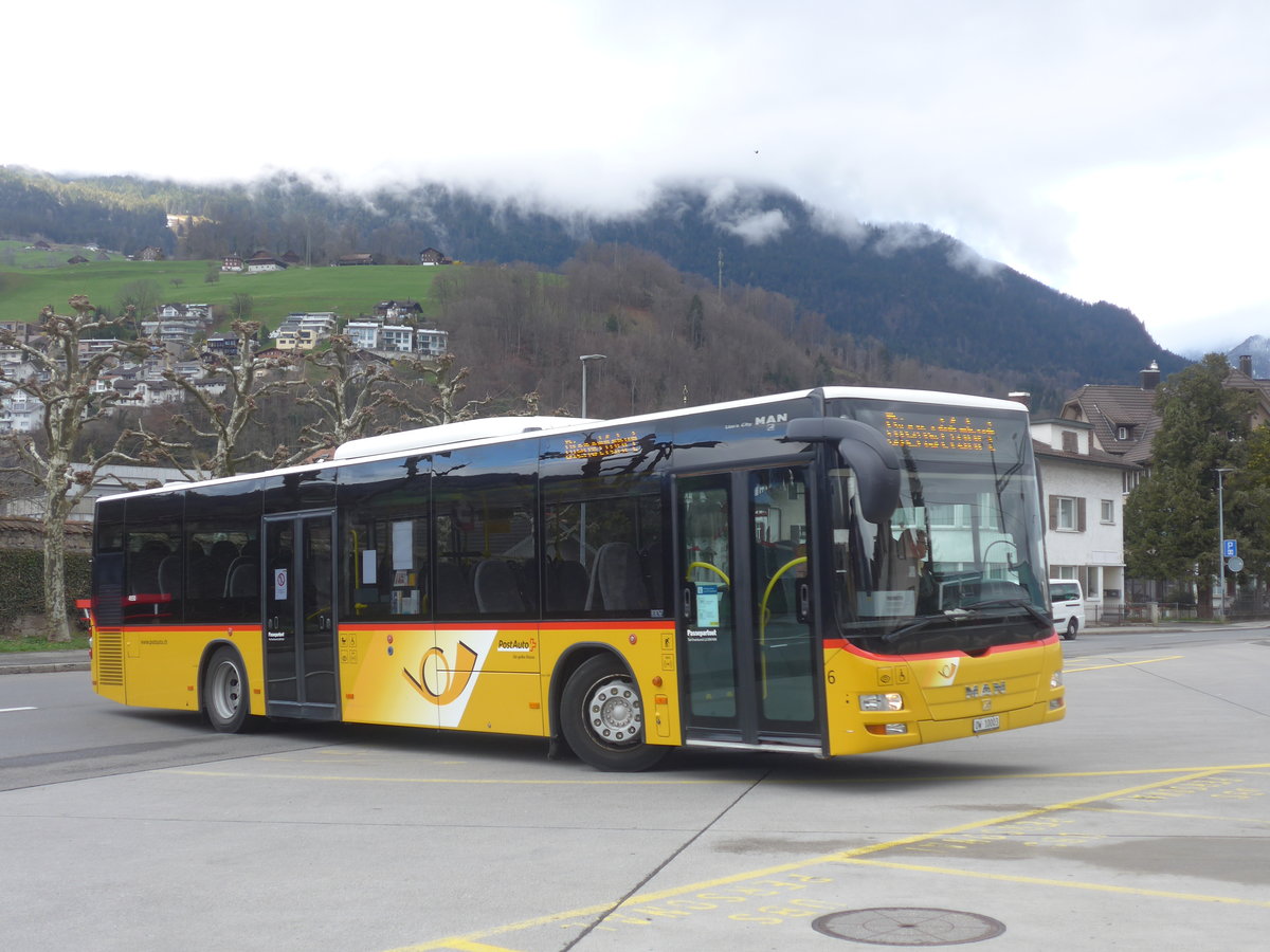 (224'362) - PostAuto Zentralschweiz - Nr. 6/OW 10'003 - MAN (ex Dillier, Sarnen Nr. 6) am 27. M�rz 2021 beim Bahnhof Sarnen