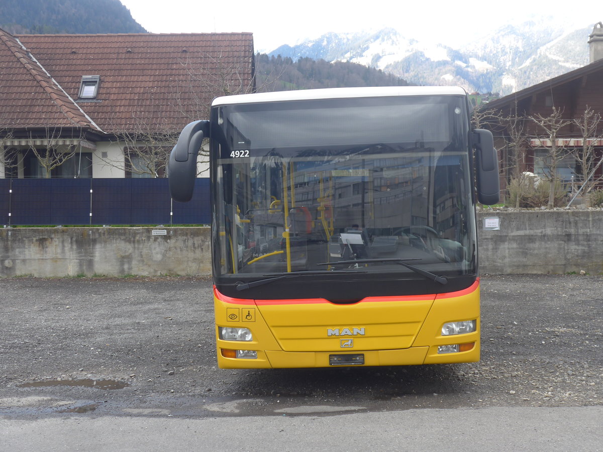(224'457) - PostAuto Zentralschweiz - Nr. 7 - MAN/G�ppel (ex Dillier, Sarnen Nr. 7) am 27. M�rz 2021 in Sarnen, Garage