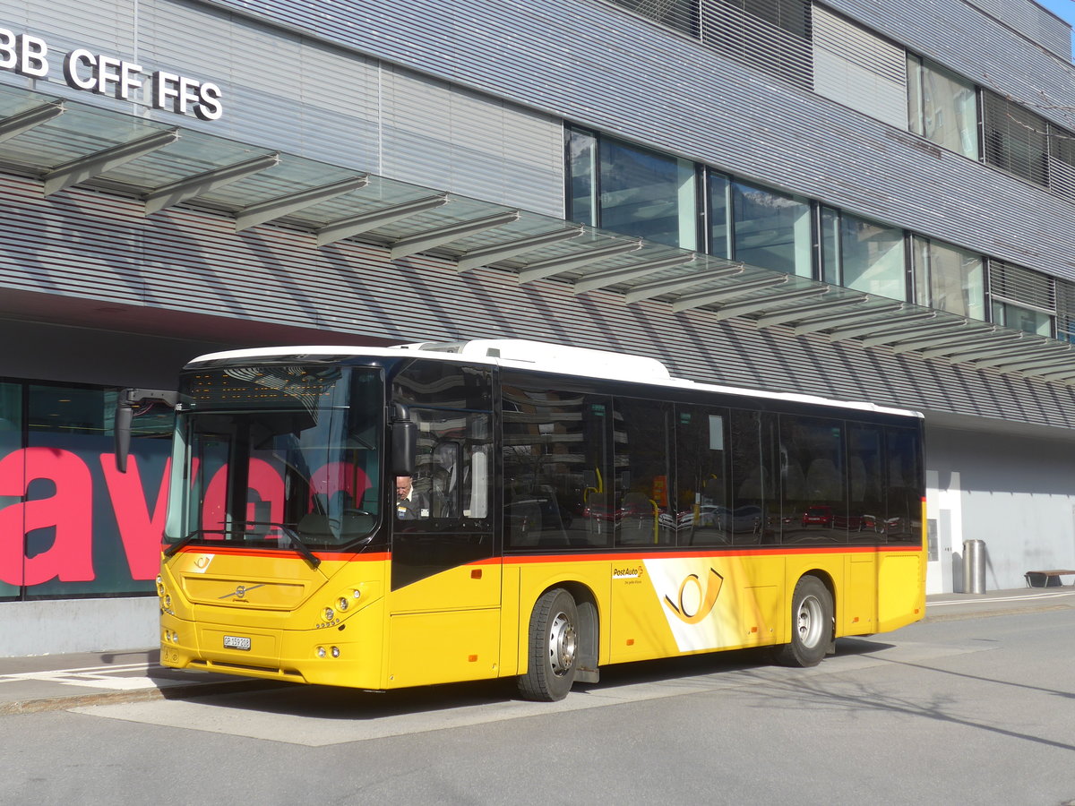(224'481) - PostAuto Graub�nden - GR 159'208 - Volvo am 28. M�rz 2021 beim Bahnhof Landquart