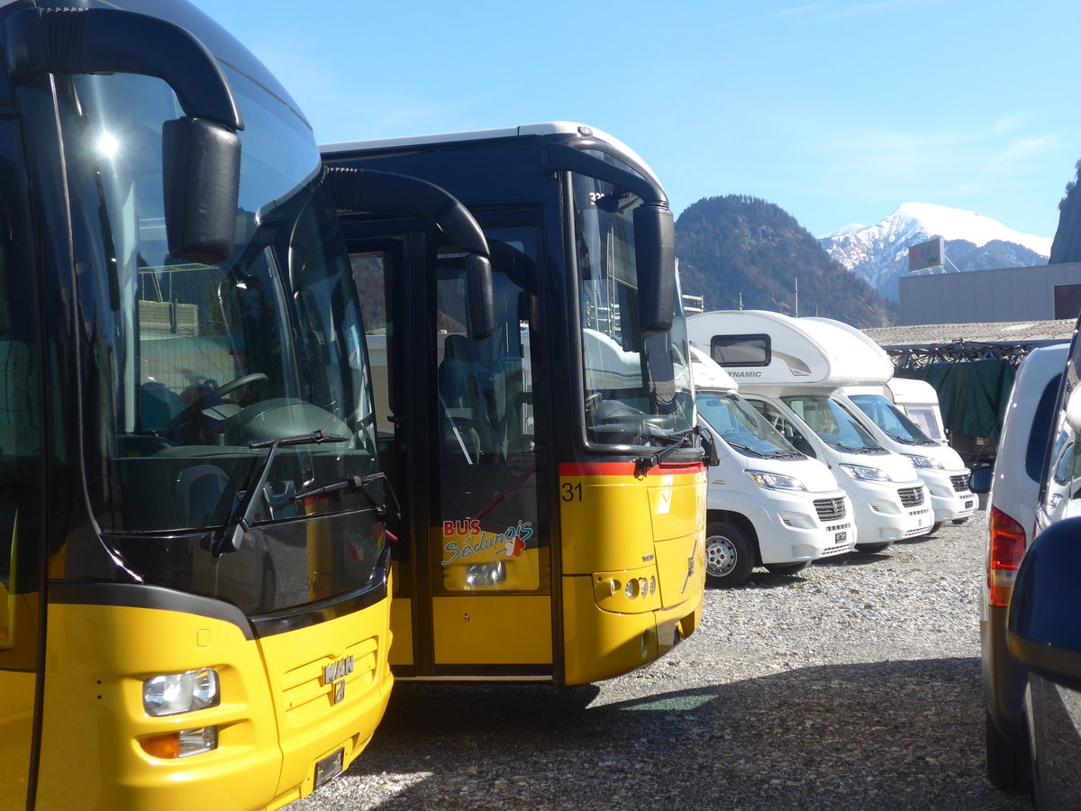 (224'488) - PostAuto Wallis - Nr. 31 - Volvo (ex PostAuto Ostschweiz) am 28. M�rz 2021 in Landquart, Garage Bardill (Teilaufnahme)