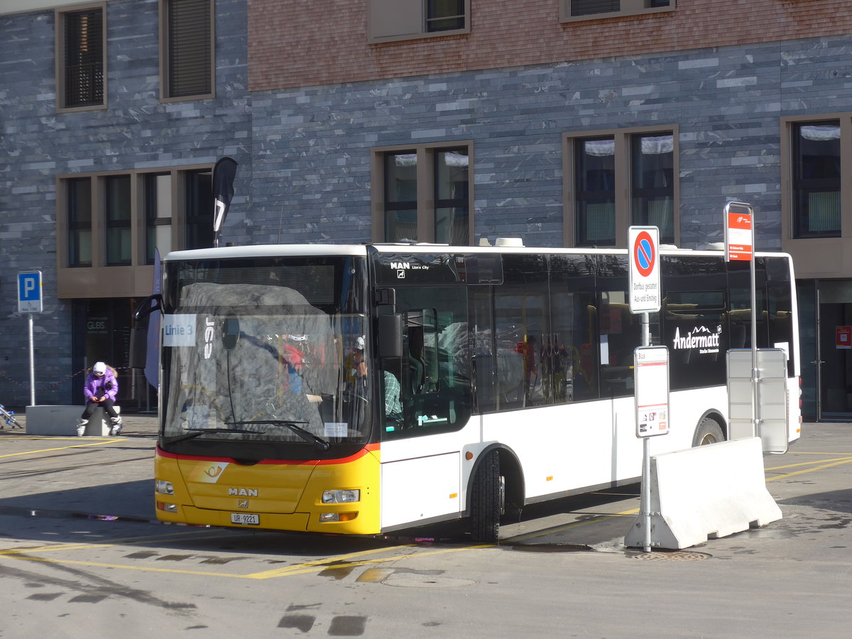 (224'550) - Mattli, Wassen - UR 9221 - MAN/G�ppel (ex Lengacher, Wichtrach Nr. 6) am 28. M�rz 2021 in Andermatt, Bahnhofplatz