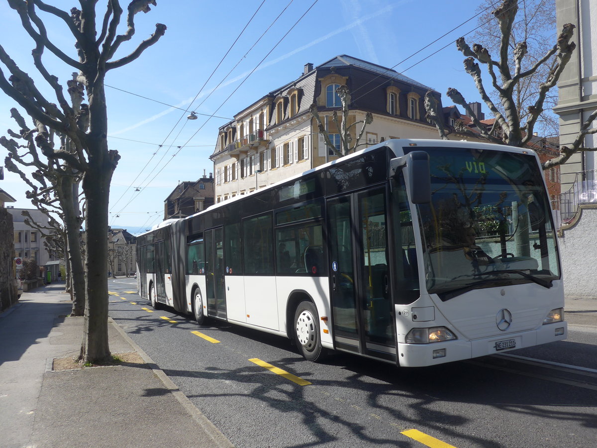 (224'574) - Interbus, Yverdon - Nr. 211/NE 231'211 - Mercedes (ex BVB Basel Nr. 792; ex VZO Gr�ningen Nr. 24) am 29. M�rz 2021 in Neuch�tel, Avenue de la Gare (Einsatz CarPostal)