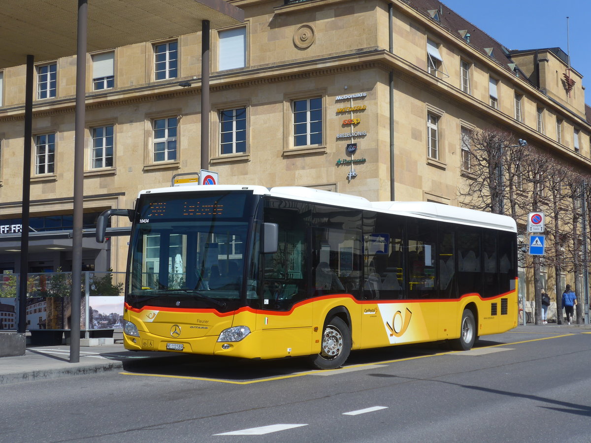 (224'606) - CarPostal Ouest - NE 112'589 - Mercedes am 29. M�rz 2021 beim Bahnhof Neuch�tel