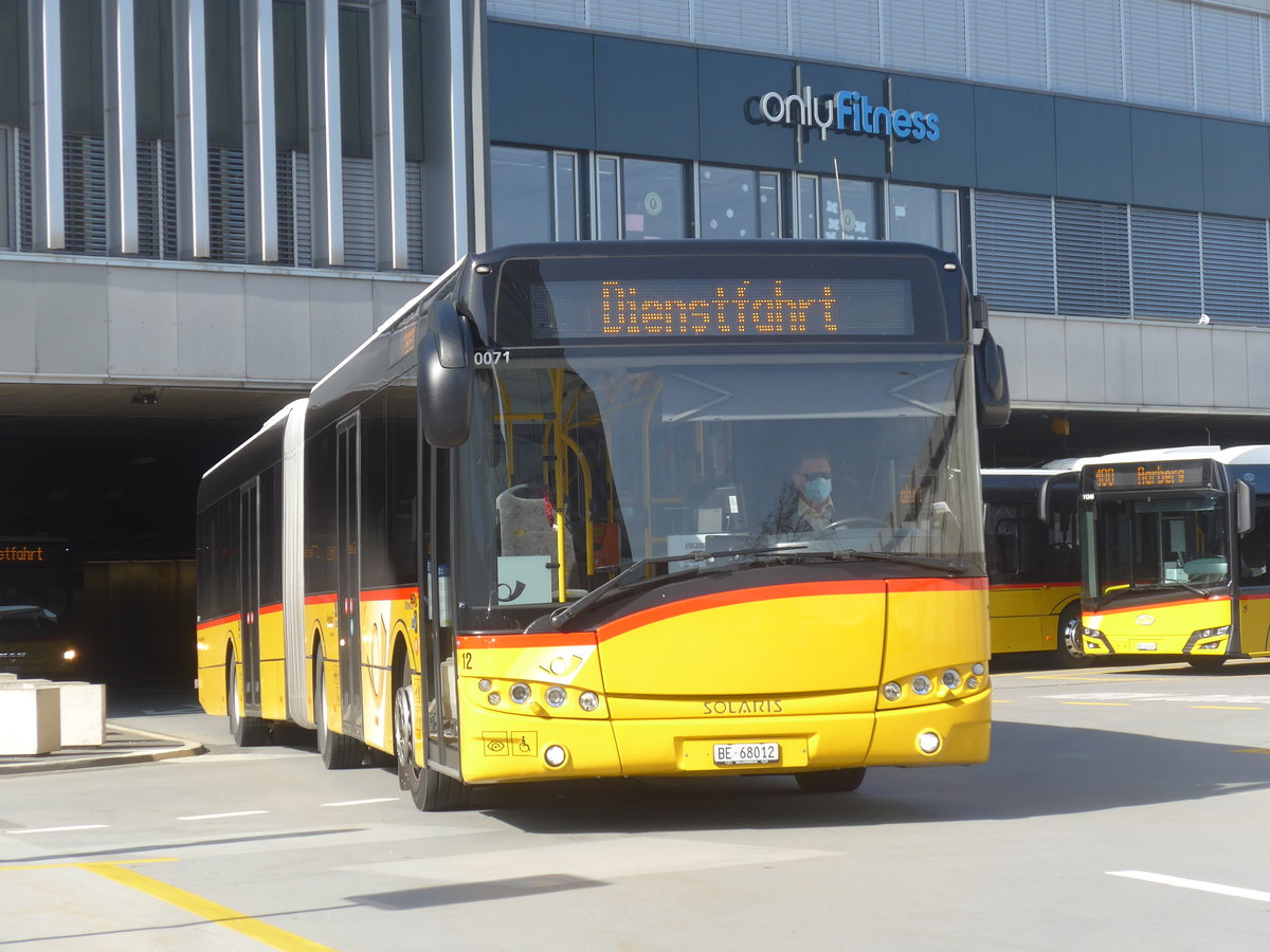 (224'626) - Steiner, Ortschwaben - Nr. 12/BE 68'012 - Solaris (ex AVA Biel Nr. 8) am 29. M�rz 2021 in Bern, Postautostation