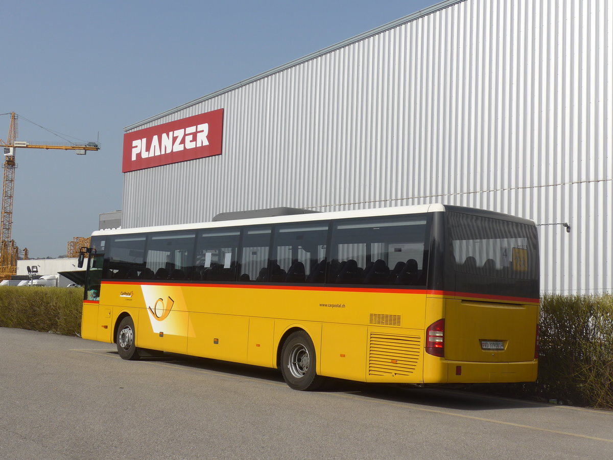 (224'667) - CarPostal Ouest - VD 319'081 - Mercedes am 2. April 2021 in Daillens, Planzer