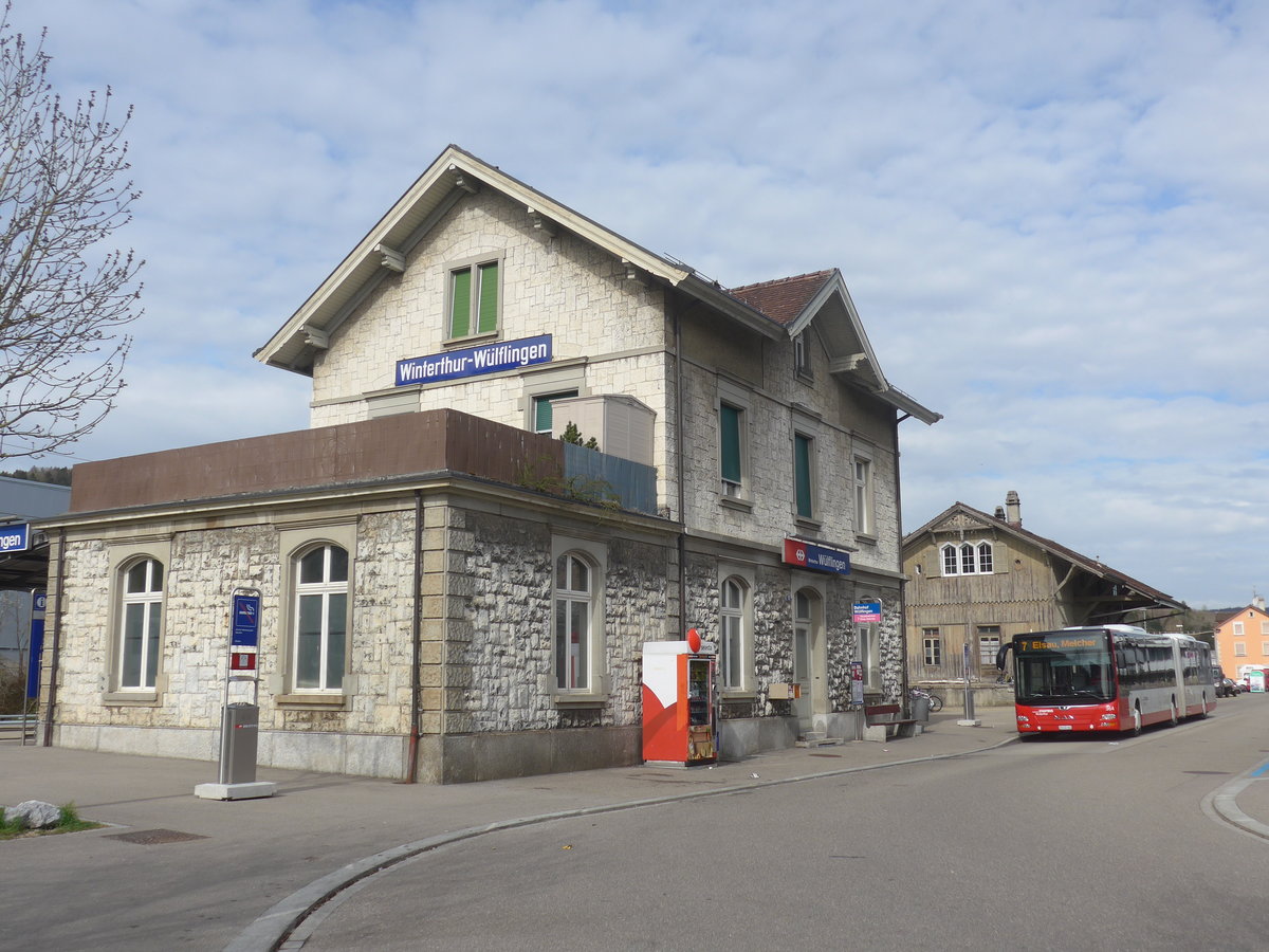 (224'889) - SW Winterthur - Nr. 364/ZH 540'364 - MAN am 11. April 2021 beim Bahnhof Winterthur W�lflingen