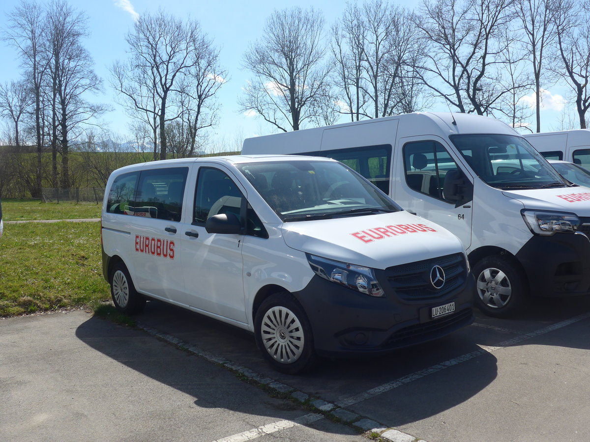 (224'931) - H�fliger, Sursee - Nr. 1/LU 206'401 - Mercedes am 11. April 2021 in Ruswil, Garage ARAG