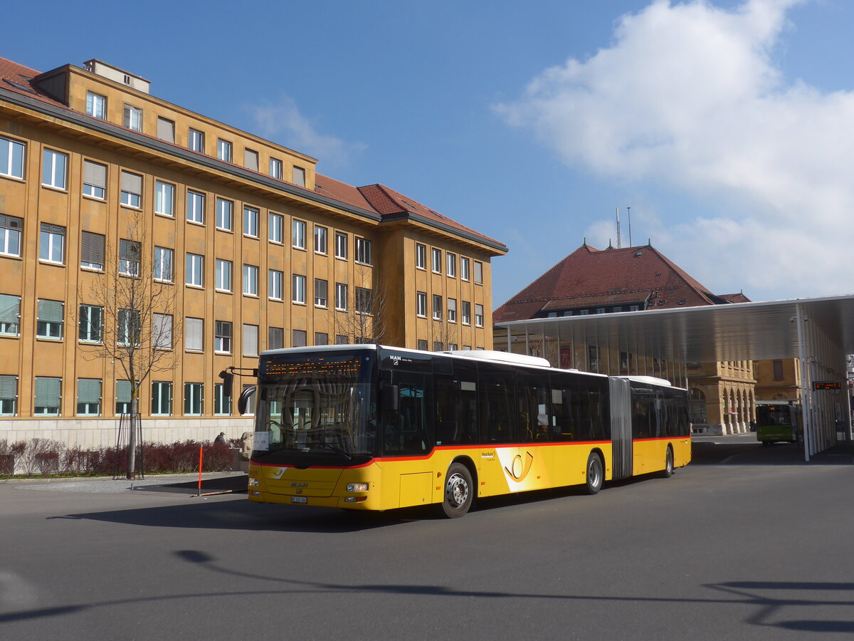 (225'038) - PostAuto Bern - Nr. 665/NE 165'366 - MAN (ex BE 656'302) am 17. April 2021 beim Bahnhof La Chaux-de-Fonds (Einsatz CarPostal)