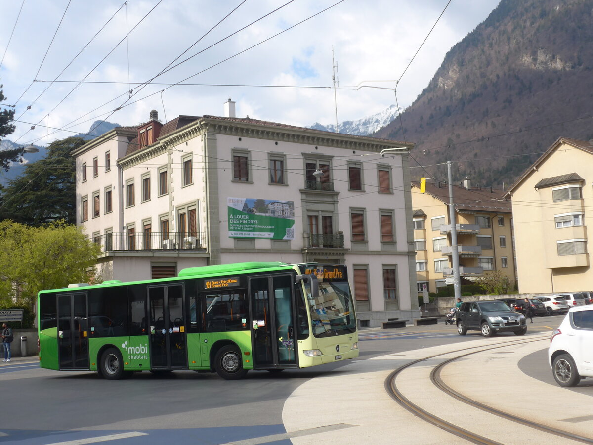 (225'167) - TPC Aigle - Nr. 654/VS 487'432 - Mercedes (ex ESKA Stiftlandkraftverkehr, D-Tirschenreuth; ex Bayerische Schl�sser, G�rten + Seen, D-M�nchen) am 19. April 2021 beim Bahnhof Aigle