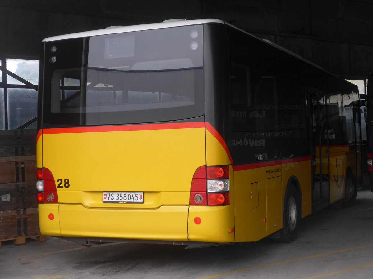 (225'476) - PostAuto Wallis - Nr. 28/VS 358'045 - MAN/G�ppel (ex AAGU Altdorf Nr. 72; ex PostAuto Bern; ex PostAuto Bern Nr. 217; ex RBS Worblaufen Nr. 217) am 1. Mai 2021 in Leytron, Garage Buchard