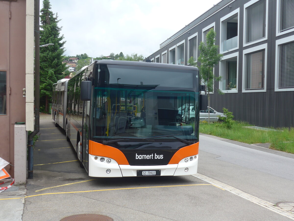 (225'768) - Bamert, Wollerau - SZ 79'922 - Neoplan (ex VBZ Z�rich Nr. 534) am 6. Juni 2021 in Wollerau, Garage