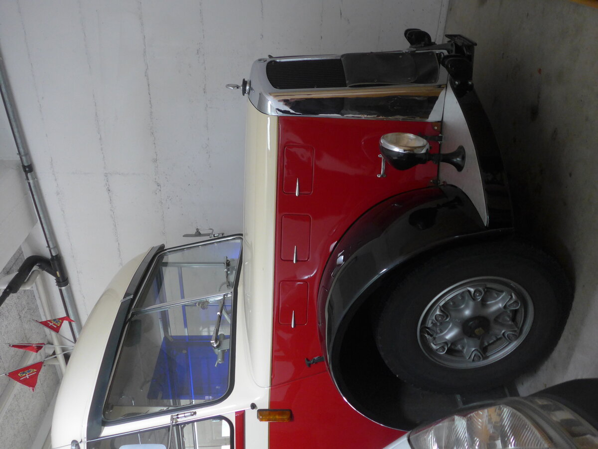 (225'774) - Bamert, Wollerau - Berna/T�scher (ex Blattmann, Wollerau) am 6. Juni 2021 in Wollerau Garage (Teilaufnahme)