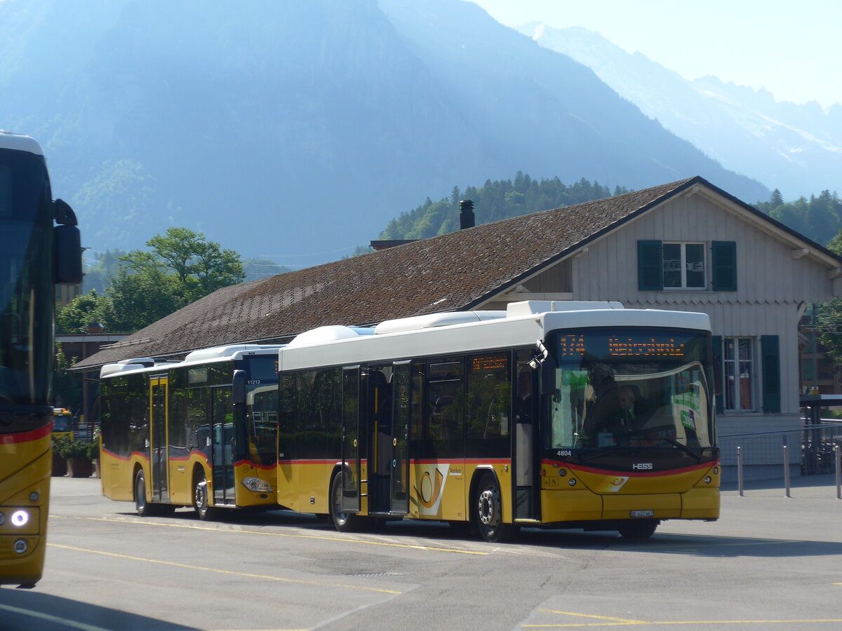 (225'816) - PostAuto Bern - BE 402'467 - Scania/Hess (ex AVG Meiringen Nr. 67; ex AVG Meiringen Nr. 76; ex Steiner, Messen) am 11. Juni 2021 in Meiringen, Postautostation