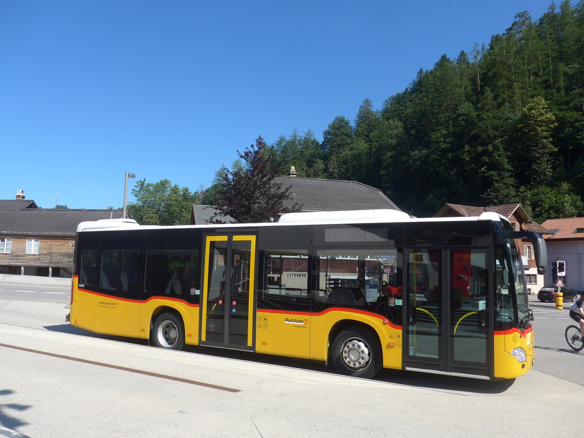 (226'251) - Fl�ck, Brienz - Nr. 21/BE 868'721 - Mercedes am 10. Juli 2021 in Innertkirchen, Grimseltor