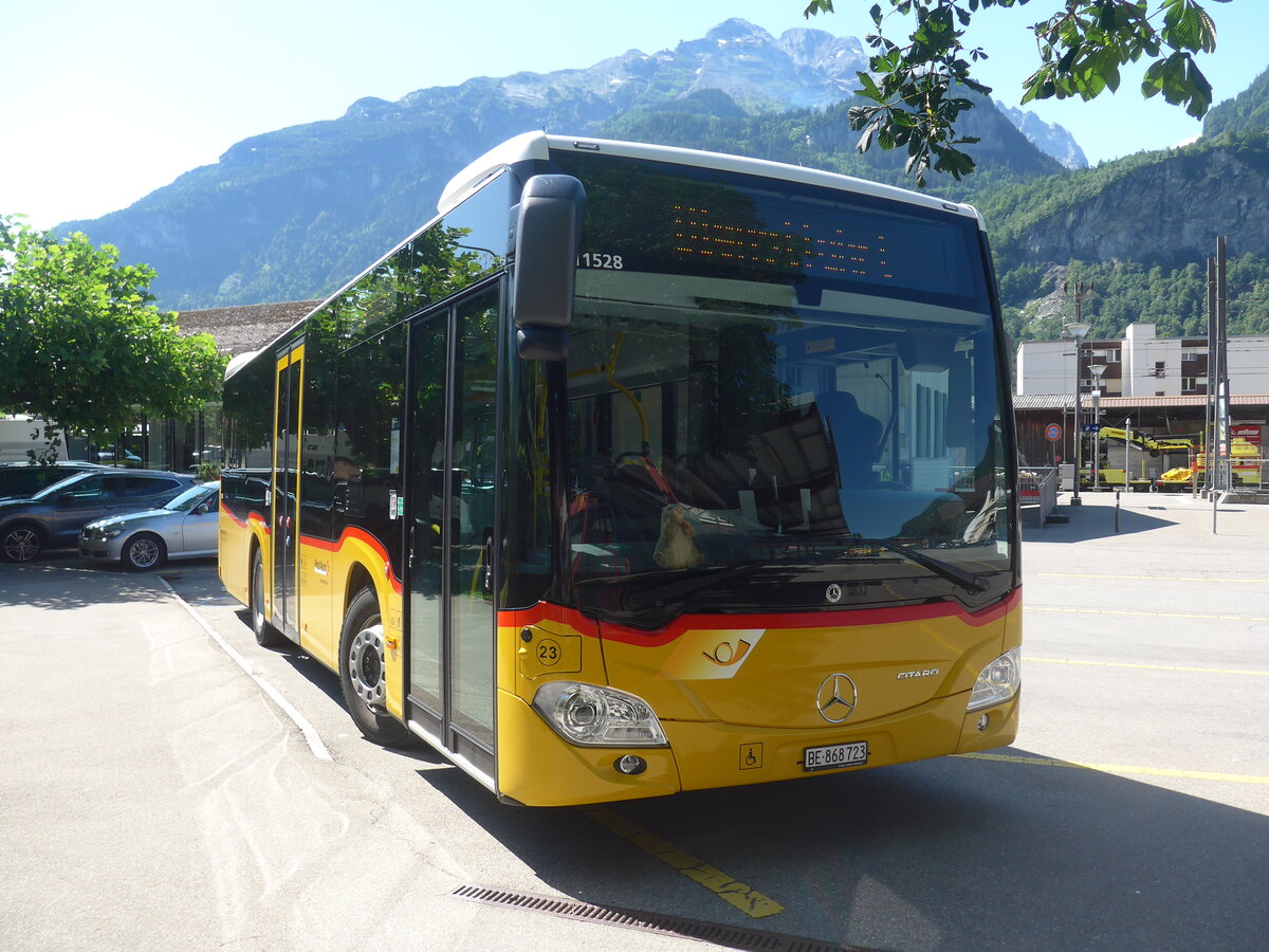 (226'260) - Fl�ck, Brienz - Nr. 23/BE 868'723 - Mercedes am 10. Juli 2021 in Meiringen, Postautostation