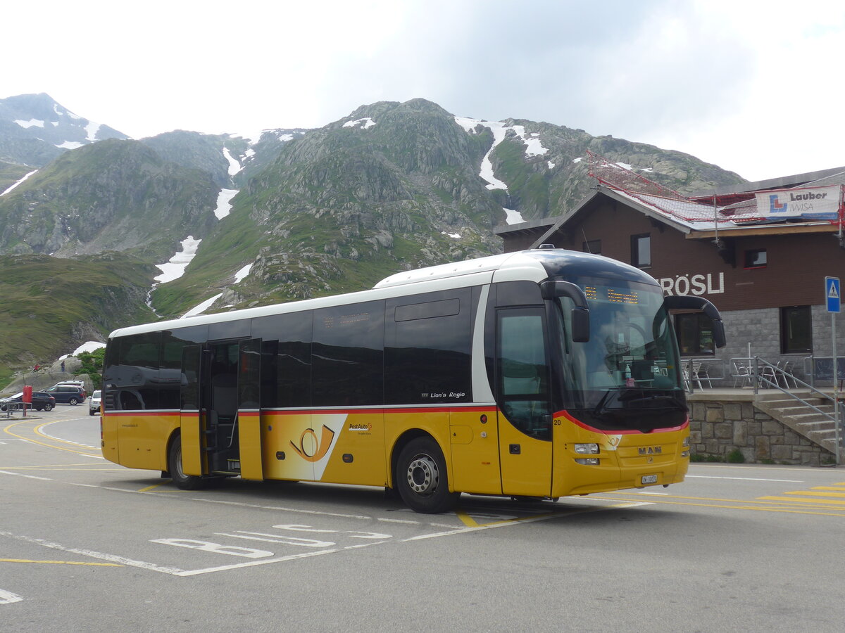 (226'744) - PostAuto Zentralschweiz - Nr. 20/OW 10'070 - MAN (ex Dillier, Sarnen Nr. 20) am 24. Juli 2021 in Grimsel, Passh�he