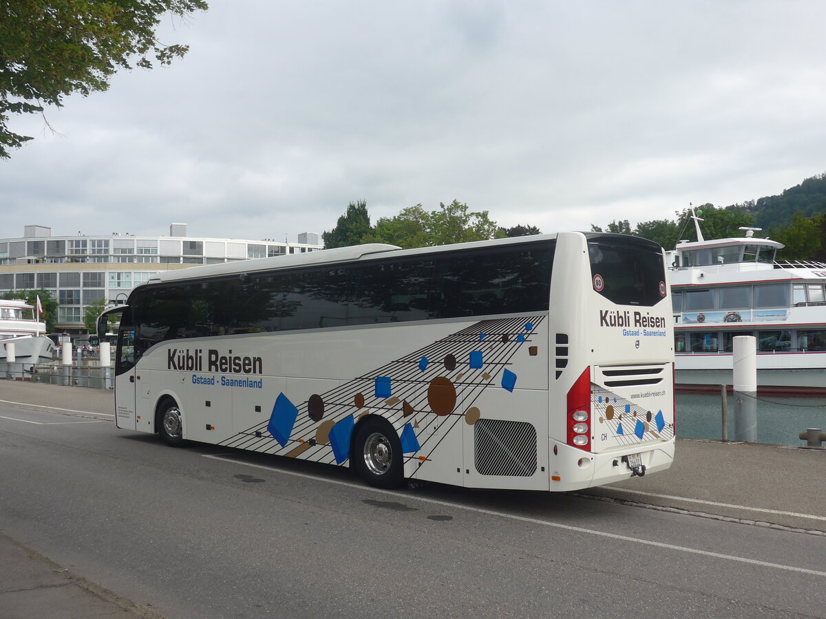 (227'533) - K�bli, Gstaad - BE 26'632 - Volvo am 25. August 2021 bei der Schiffl�ndte Thun