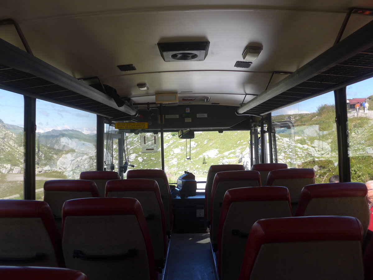 (227'643) - Oser, B�rchen - VS 93'575 - NAW/Lauber (ex Epiney, Ayer) am 29. August 2021 auf dem Sanetschpass (Innenaufnahme)