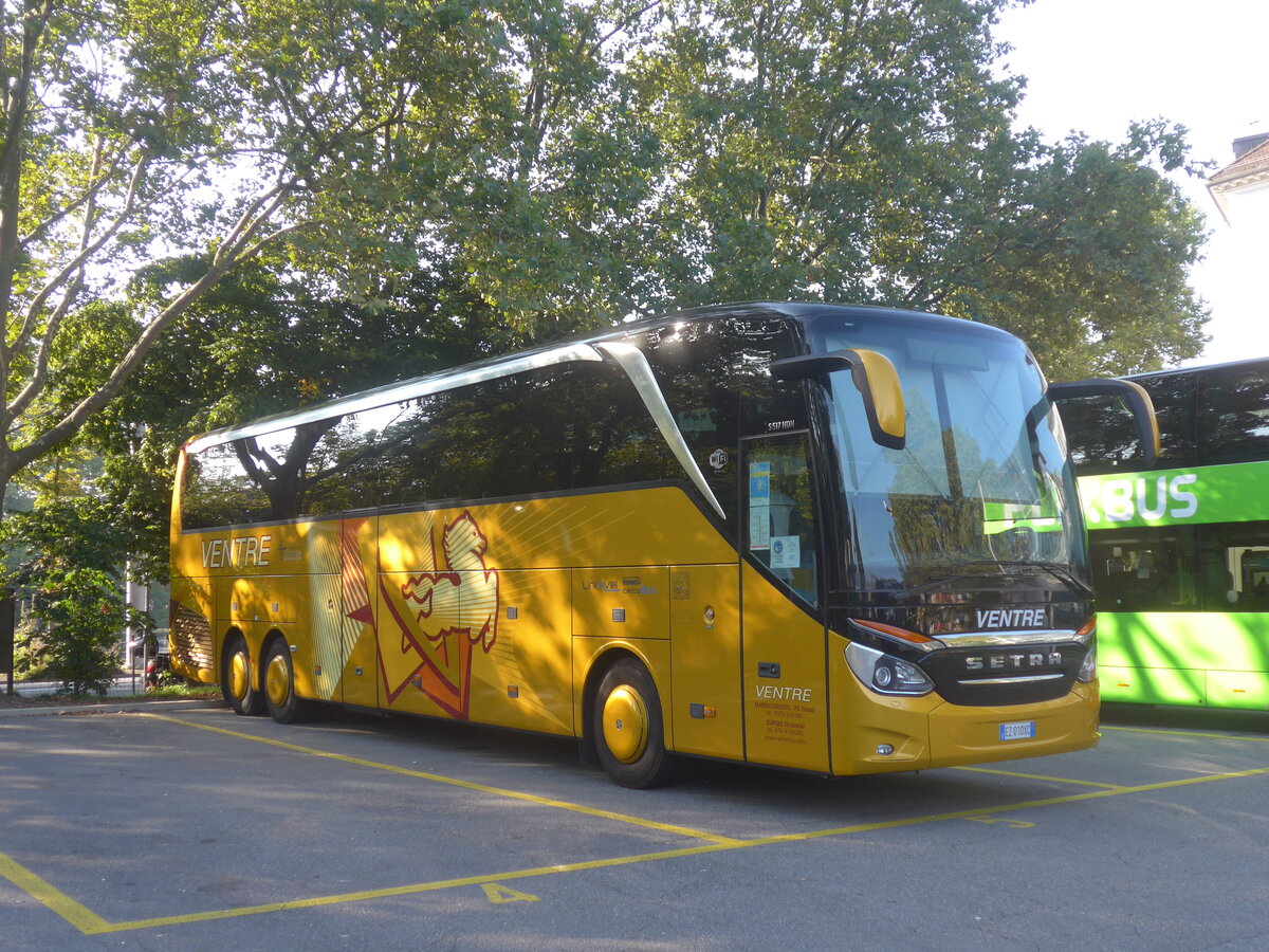 (227'713) - Aus Italien: Ventre, Marsiconuovo - EZ-010 XC - Setra am 4. September 2021 in Z�rich, Sihlquai