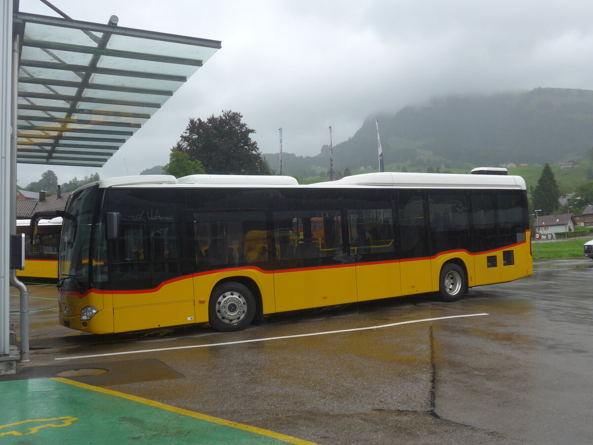 (228'133) - PostAuto Graub�nden - PID 11'694 - Mercedes am 19. September 2021 in Nesslau, Altherr