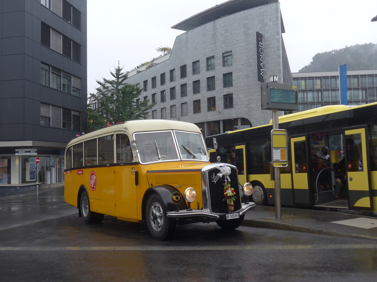 (228'235) - Blaser, Unterseen - BE 105'053 - Saurer/T�scher (ex Gessinger, Bad Ragaz) am 20. September 2021 beim Bahnhof Thun