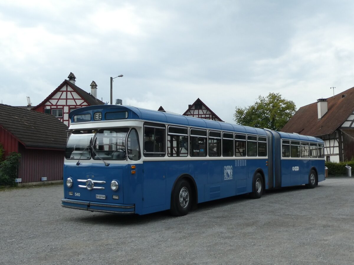 (228'352) - VBZ Z�rich (TMZ) - Nr. 540/ZH 187'540 - Saurer/Saurer (ex Nr. 7540; ex Nr. 540) am 26. September 2021 in Marthalen, Gasthof zum R�ssli
