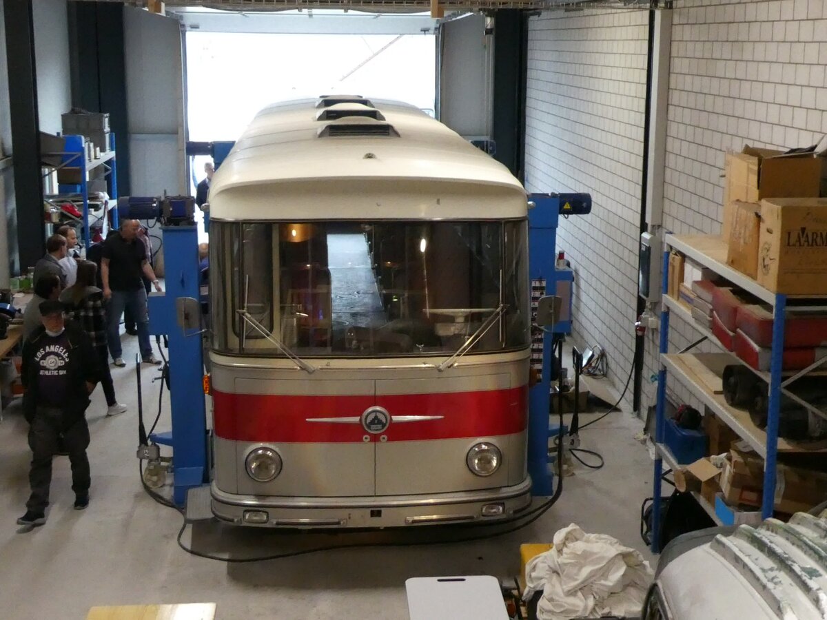 (228'423) - Borer, Neuhausen - Nr. 7 - Saurer/T�scher (ex Heiniger, B�tzberg; ex ASS Schleitheim Nr. 22; ex ASS Schleitheim Nr. 7) am 26. September 2021 in Hallau, Dickistrasse