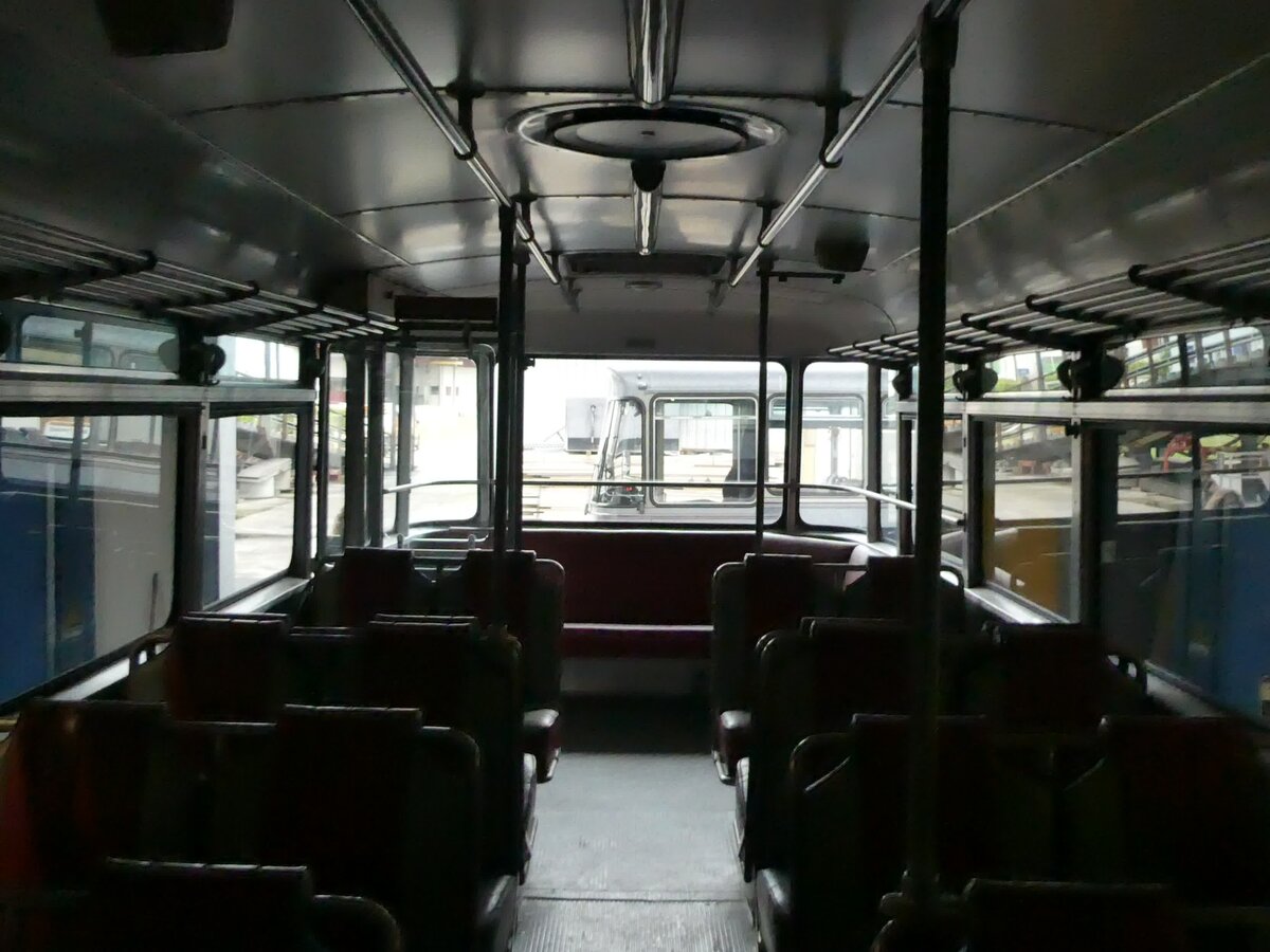 (228'426) - Borer, Neuhausen - Nr. 7 - Saurer/T�scher (ex Heiniger, B�tzberg; ex ASS Schleitheim Nr. 22; ex ASS Schleitheim Nr. 7) am 26. September 2021 in Hallau, Dickistrasse (Innenaufnahme)