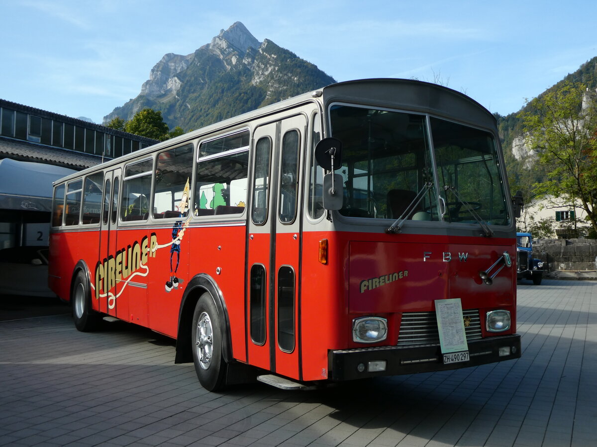 (228'504) - Weidmann, Greifensee - ZH 490'297 - FBW/T�scher (ex VZO Gr�ningen Nr. 30) am 2. Oktober 2021 in N�fels, FBW-Museum