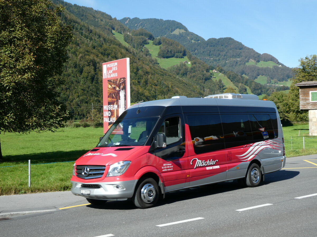 (228'572) - M�chler, Siebnen - SZ 29'935 - Mercedes am 2. Oktober 2021 in N�fels, Sch�negg
