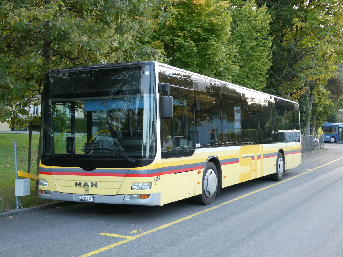 (228'924) - STI Thun - Nr. 129/BE 800'129 - MAN am 12. Oktober 2021 bei der Schiffl�ndte Thun