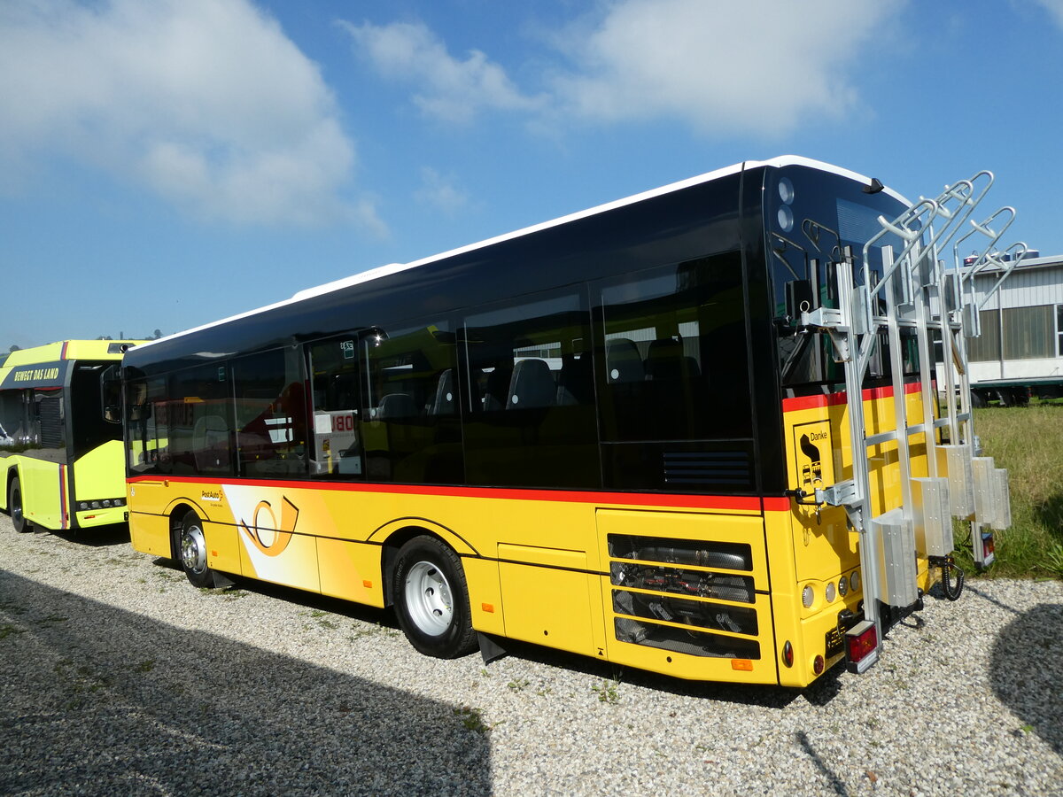 (229'345) - PostAuto Graub�nden - PID 11'757 - Solaris am 16. Oktober 2021 in Ruswil, Garage ARAG