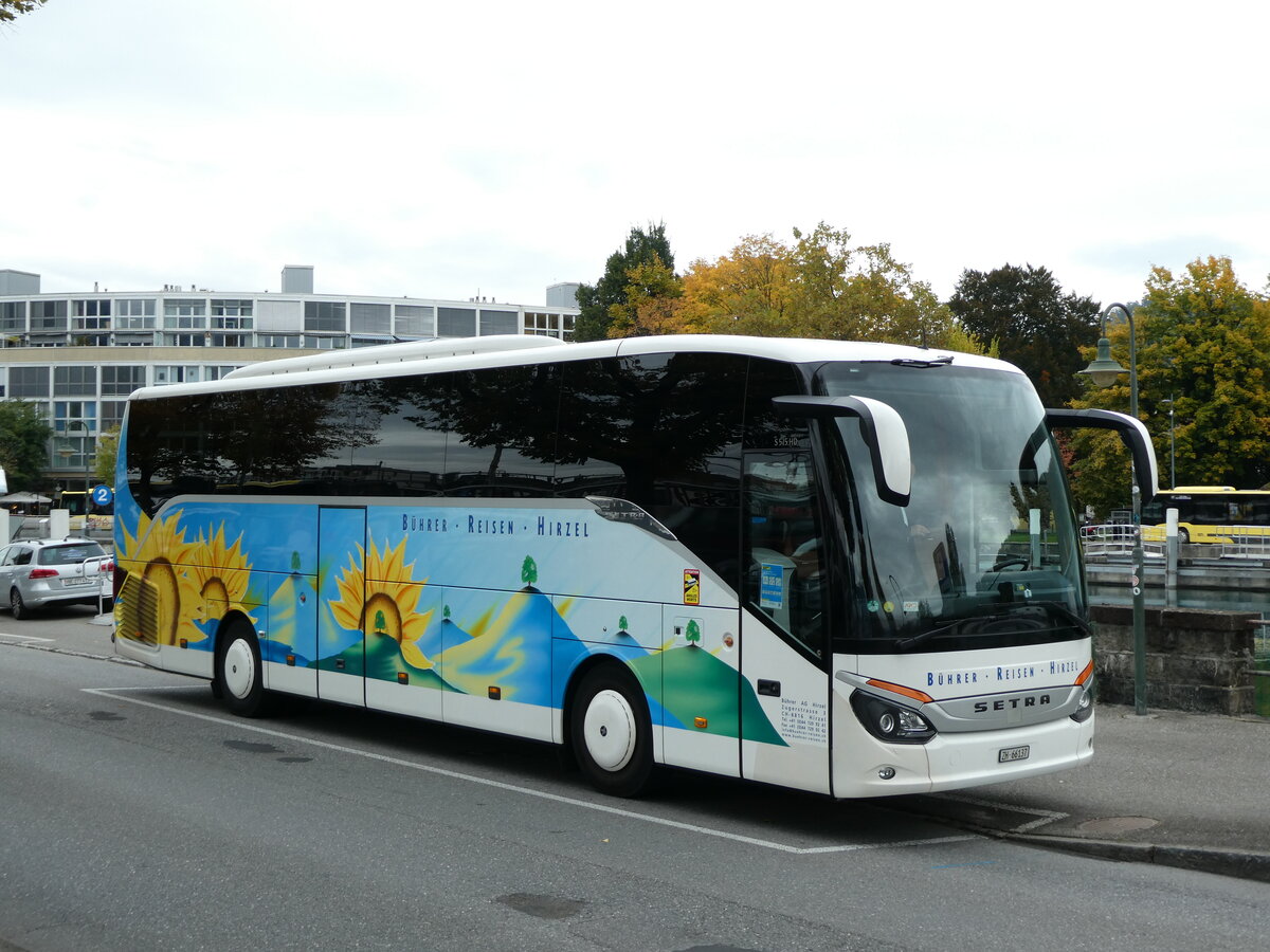 (229'439) - B�hrer, Hirzel - ZH 66'137 - Setra am 19. Oktober 2021 bei der Schiffl�ndte Thun