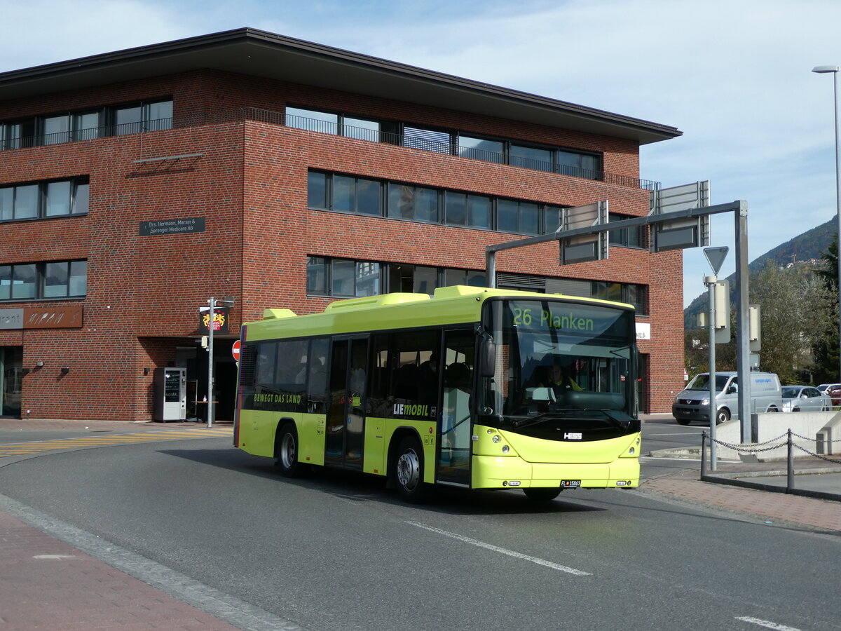(229'522) - Jehle, Planken - FL 15'863 - Scania/Hess am 20. Oktober 2021 beim Bahnhof Schaan
