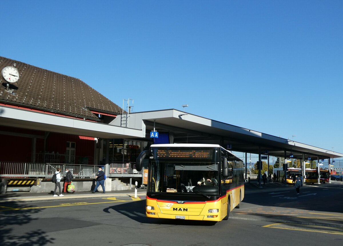 (229'792) - Lienert&Ehrler, Einsiedeln - SZ 110'235 - MAN (ex Schuler, Feusisberg) am 23. Oktober 2021 beim Bahnhof Pf�ffikon